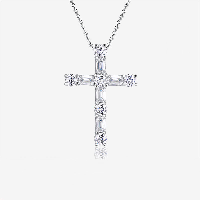 925 Silver Faith Pendant Necklace Fashionable Silver Jewelry Accessible Luxury High-End Moissanite Cross Clavicle Chain Wholesale
