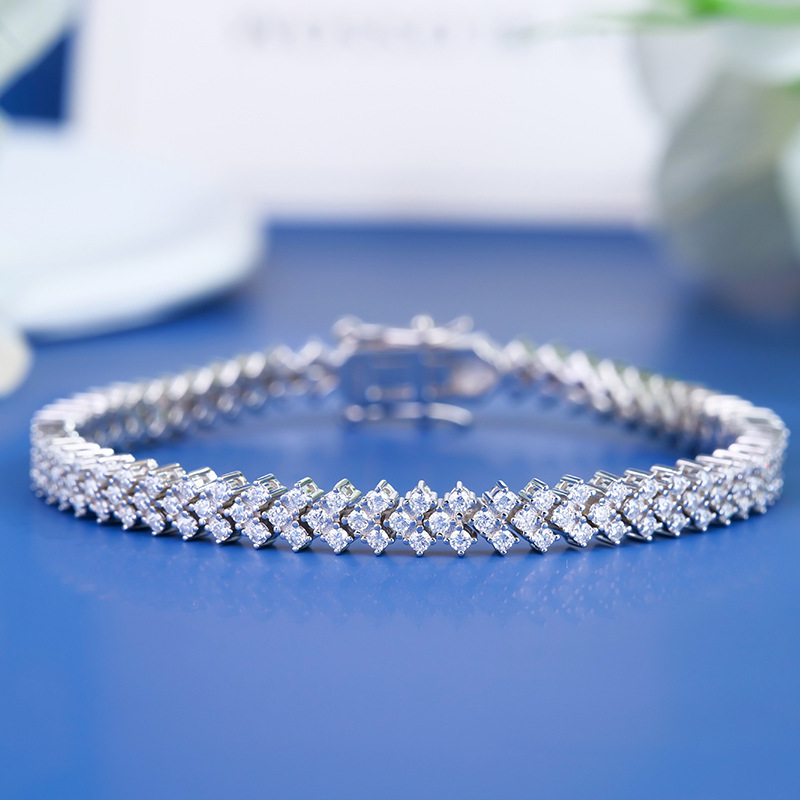 Cross-Border Moissanite Bracelet Ins Niche Design Girls Silver Single Row Tennis Chain Heart Simple Elegant Hand Jewelry - Image 2