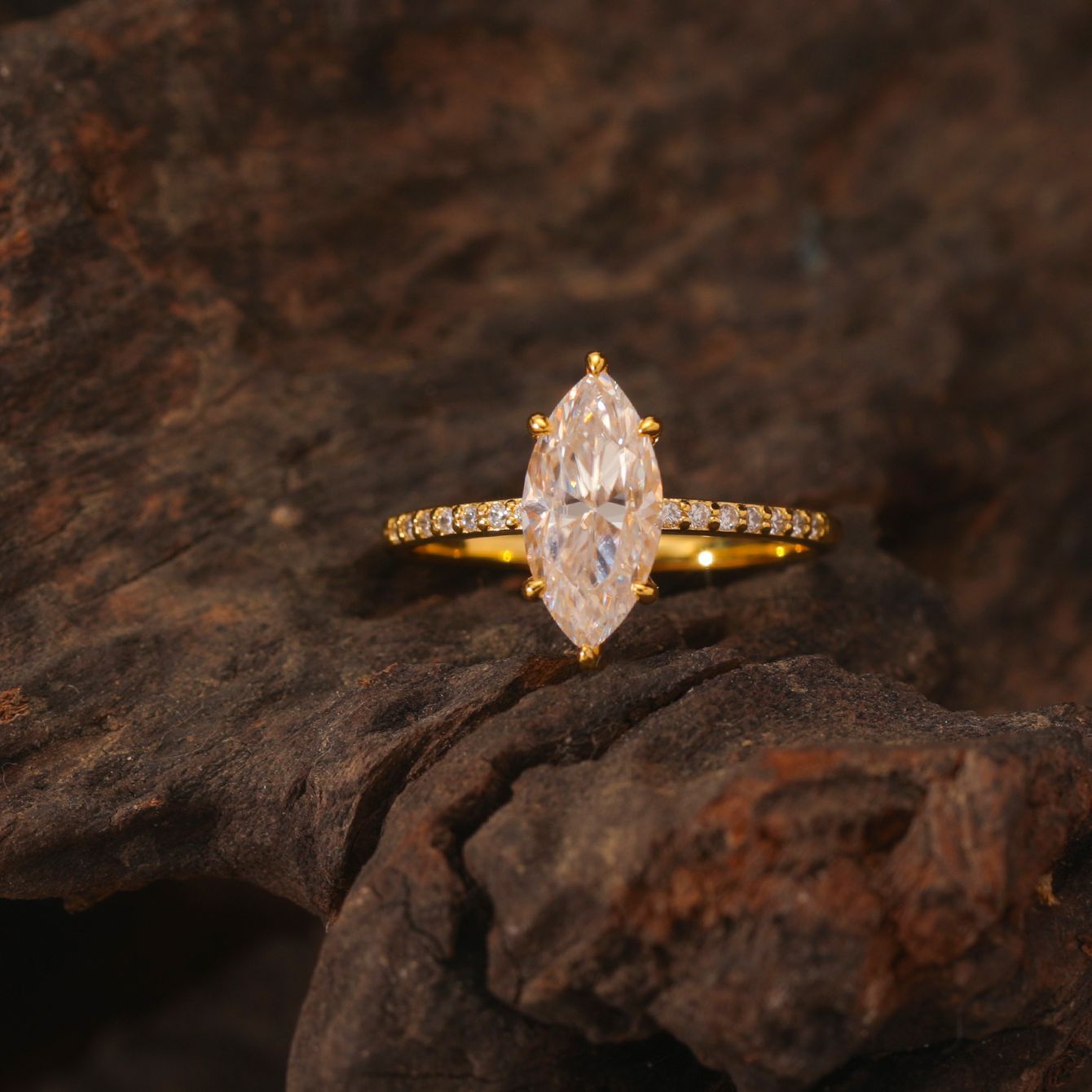 S925 Silver Marquise-Shaped Moissanite Ring Independent Station Hot-Selling Ring Simple Classic Moissanite Ring - Image 3